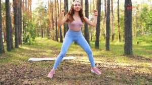 КАК УБРАТЬ УШКИ НА БЕДРАХ В ДОМАШНИХ УСЛОВИЯХ