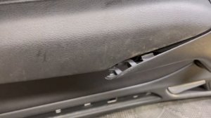 Audi Q3 ремонт карты двери