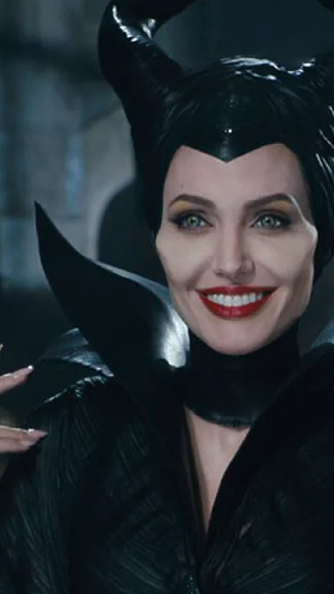 Малефисента. Лучшие моменты фильма. смотреть онлайн