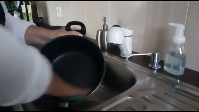 Моем посуду без химических средств!!