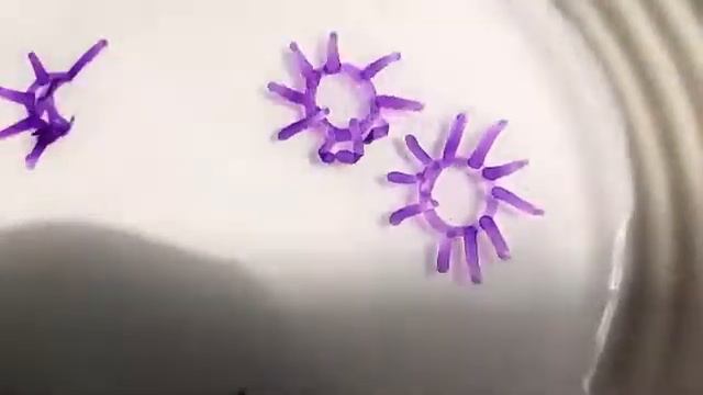 Опыт - эксперимент с водой и маркерами. Быстро и просто! смотреть онлайн