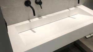 Раковина из камня для минималистичного интерьера