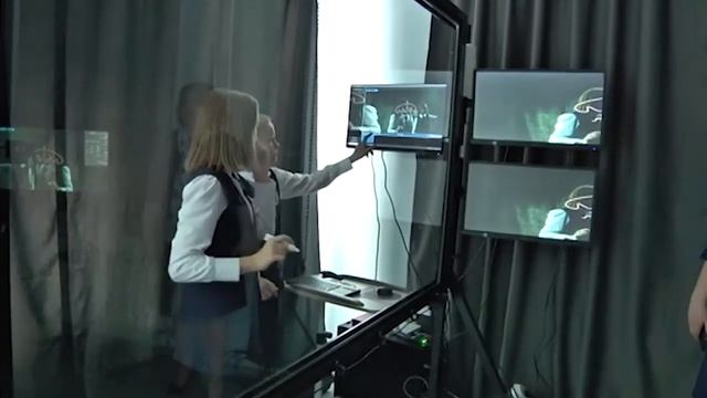 К 300-летию Кузбасса в Ленинске-Кузнецком отремонтировали гимназию №18 смотреть онлайн