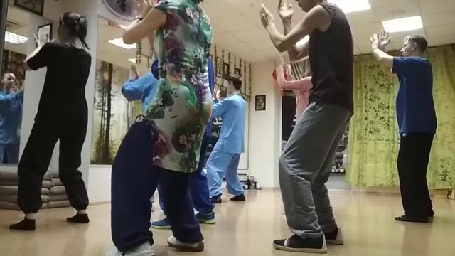 Урок в школе тайцзициюань