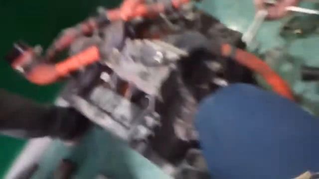 Не успели поменять масло - сгорел инвертор смотреть онлайн