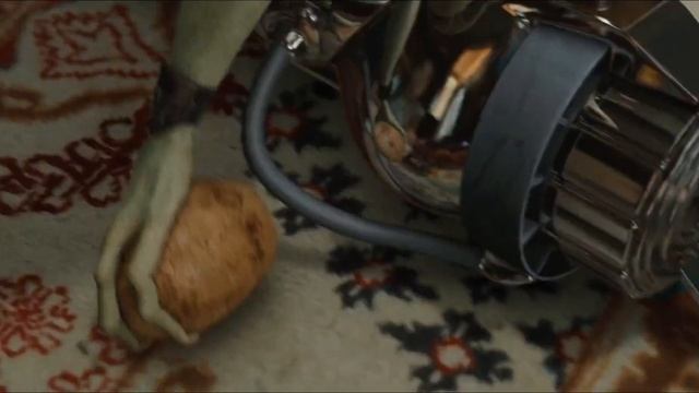 Aliens in the attic- Sparks upgrade Tom's Potato gun смотреть онлайн