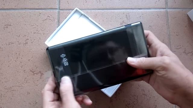 iPad mini Retina vs Nexus 7 2013: Распаковка. Первый взгляд смотреть онлайн