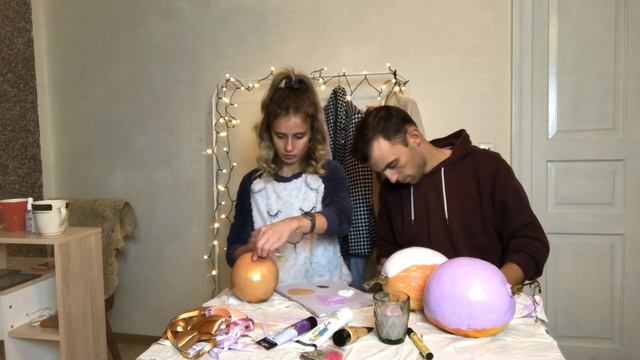 Декорації до Хеловіну | розмальовуємо гарбуз смотреть онлайн