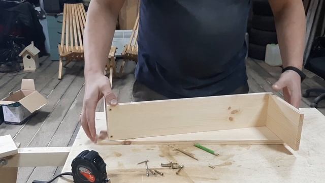 Полка. Полка - ключница из массива дерева.