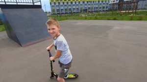 Трюковой самокат Reaction Stunt 2.0