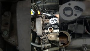 замена свечей зажигания на Фольксваген гольф 4 1.6 16v