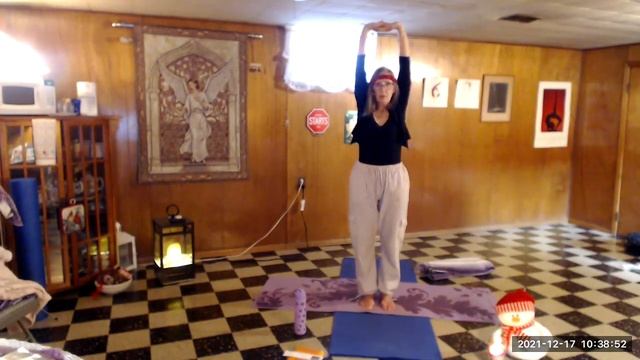 Michelle Star Yoga - Life Speaks in Apparent Silence смотреть онлайн