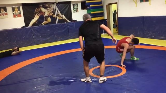 Петля- Прием борьбы , который прокатит в любом виде и ММА тоже. смотреть онлайн