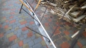 Уникальное приспособление для распиловки длинных дров! (простая 100%я конструкция)