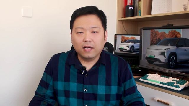 吉利全新SUV銀河L7！1.5T插電混動，車內4塊大屏幕 | geely Galaxy L7 phev SUV смотреть онлайн