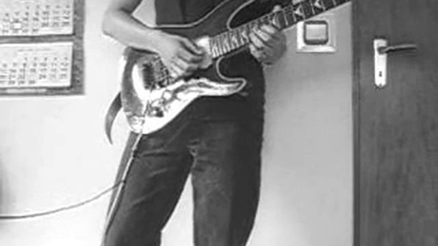 Alan- liberty - solo (cover) смотреть онлайн