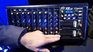 Peavey XR-AT Powered Mixer