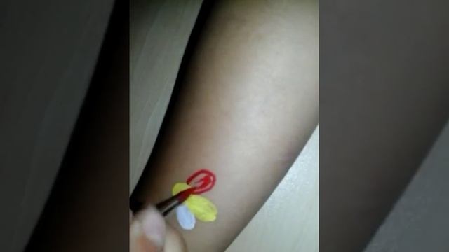Как нарисовать цветок аквагримом