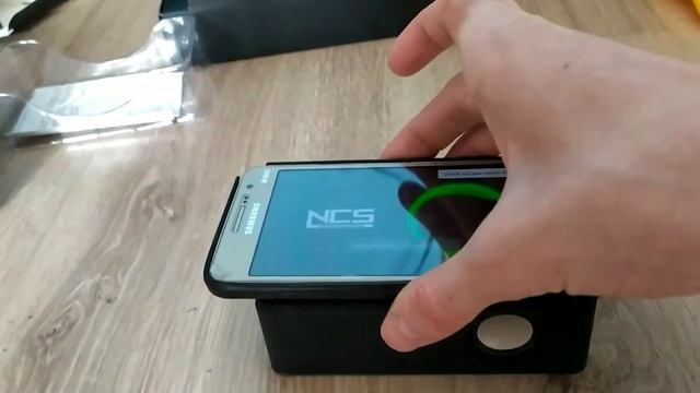 обзор на странную колонку без проводов смотреть онлайн