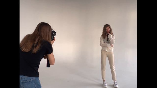 10 простых поз для фотосессии смотреть онлайн