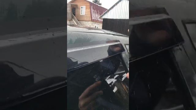 Как правильно убрать двух сторонний скотч на машине своими руками смотреть онлайн