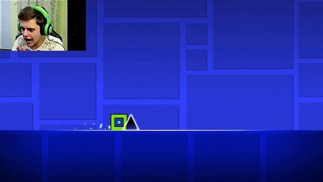 ТИТАН ЧЕНЕЛ БОМБИТ НА СТЕРЕО МАДНЕСС geometry dash,титан бомбит#Short смотреть онлайн