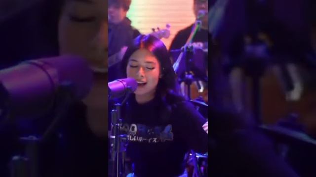 low by florida cover смотреть онлайн