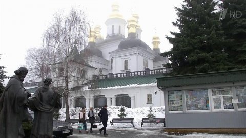 В Раду внесли законопроект, направленный на запрет канонической Украинской православной церкви