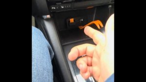 Установка UsbHub Gen3 - Wireless CarPlay / Wired AndroidAuto на автомобили Mazda CX-5 KE.