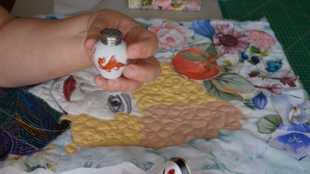Продолжаю лоскутный беспредел!Сделала портрет подруги+сумку и любуюсь с трех сторон, даже с четырех