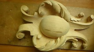 Как безопасно и просто крепить заготовку для резьбы по дереву