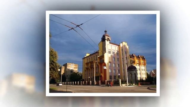 ІВАНО-ФРАНКІВСЬК. ПРОМЕНАД. Ivano-Frankіvsk. Ukraine (1)