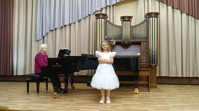 "Катенька веселая" обработка М.А.Балакирева _ Кристина Зимарёва