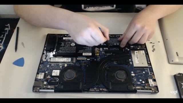 Lenovo YOGA 720-15IKB Disassembly Battery Replacement 720-13IKB 720-12IKB amber orange light смотреть онлайн