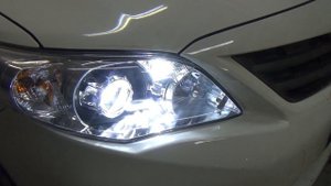 Toyota Corolla X (e140,e150) - BI LED вместо галогена + ПТФ TOYOTA
