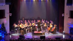 Дмитрий Грибанов и оркестр под руководством Дмитрия Бутенко - Winter Wonderland