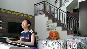 RUSH " W " .(crazy finger)