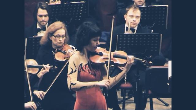 Khachaturian Violin Concerto in D minor ( III part) Champela Julia смотреть онлайн
