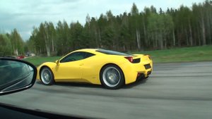 Ferrari 458 Italia vs Manhart Racing BMW M6 Coupe F12 V8 Stage 4