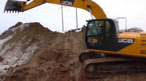Экскаватор гусеничный JCB 220