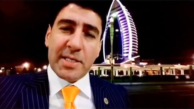 Пусть хвалят люди