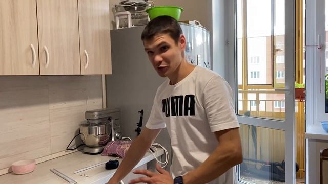 НАЙДЕМ БЕСПЛАТНО! || ВЗЯЛ СОН В ДОЛГ || МАКСИМ ПОЕХАЛ НА ДАЧУ смотреть онлайн