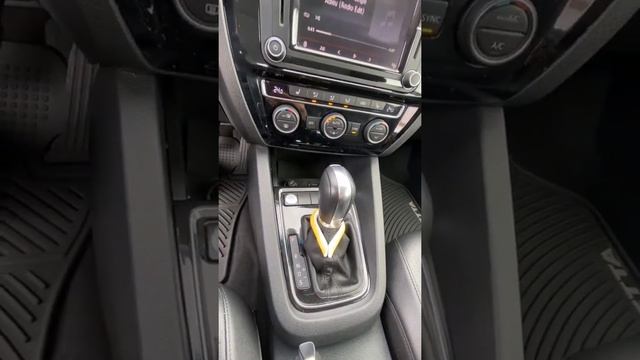 ПРОДАЖАVolkswagen Jetta SEL PREMIUM  69000 км 2017