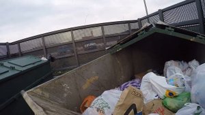 Поиск находок на мусорках в СПБ, много интересных находок
