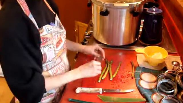 Canning Asparagus смотреть онлайн