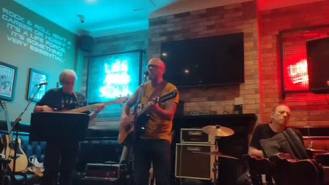 Cover of Jessie by Joshua Kadison, with some excellent support from the rhythm section. смотреть онлайн