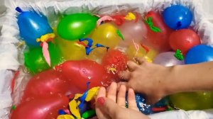 WATER BALLOONS POP!!!