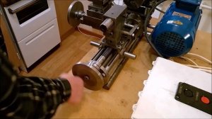 Токарный мини станок своими руками.