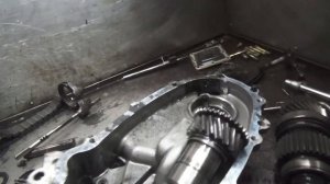 Мицубиши Монтеро. Ремонт раздаточной коробки .Советую посмотреть .