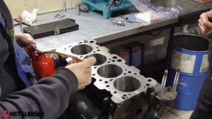 Сборка мотора Mitsubishi Eclipse 2G Turbo AWD 4G63T - Часть 1